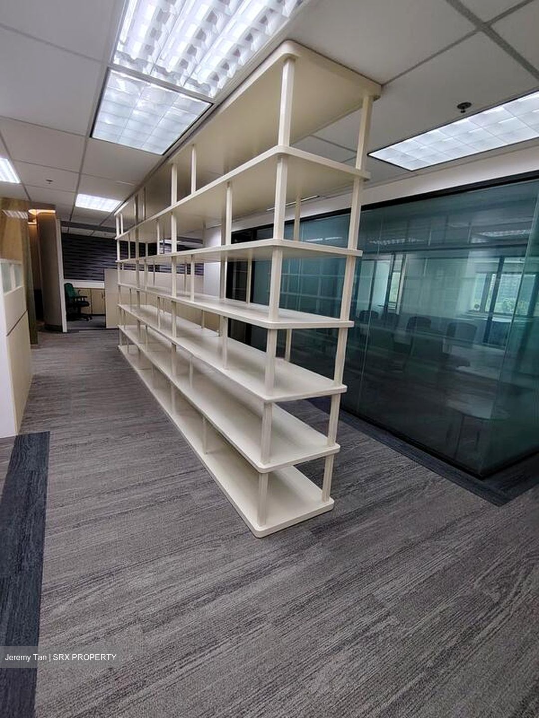 Wisma Atria (D9), Office #487084201